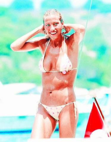 G�zel kad�nlar �a�la ��kel