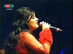 zara bah�elerde mor mene video izle klip dinle